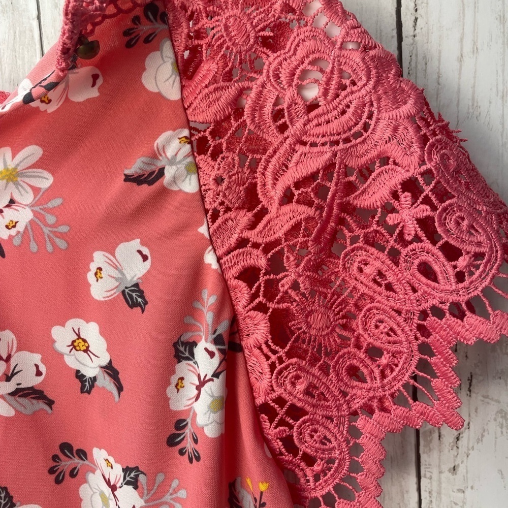 No Boundaries Pink Ruffled Cap Sleeve Blouse size XL - Picture 3 of 11
